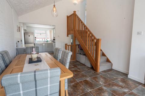 3 bedroom detached house for sale, Cross View Rise, Wembdon, Bridgwater