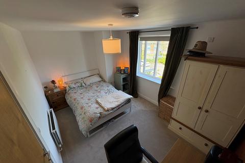 2 bedroom flat for sale, Belvoir House, The Valley, Winchester, Hampshire