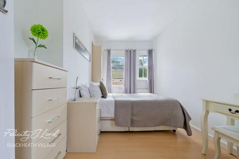 1 bedroom flat for sale, Peel Place, London SE18