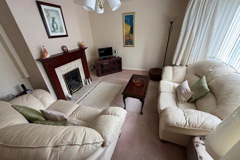 2 bedroom semi-detached house for sale, Chequers Avenue, Lancaster