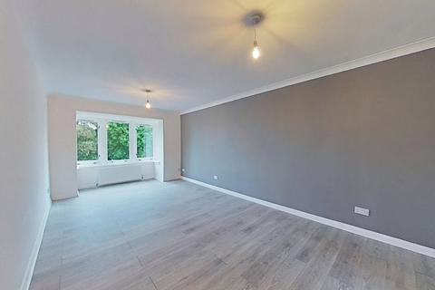 2 bedroom flat to rent, Greenhead Street, Glasgow, G40