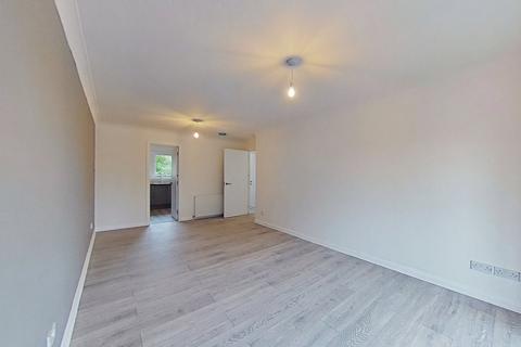 2 bedroom flat to rent, Greenhead Street, Glasgow, G40