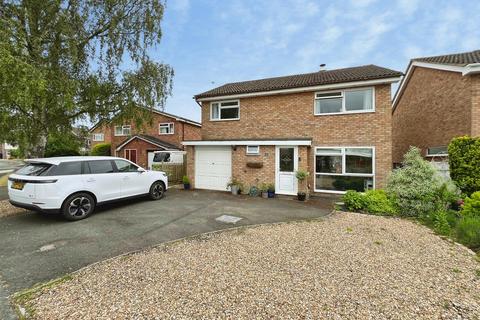 4 bedroom detached house for sale, Kingston Drive, Shrewsbury