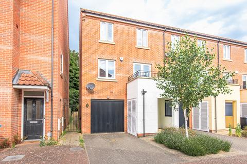 undefined, Superb City Townhouse in Norwich
