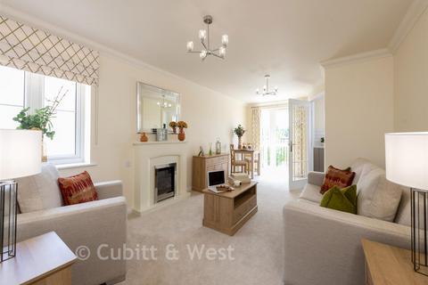 1 bedroom apartment for sale, Colebrooke Lodge, Prices Lane, Reigate, Surrey