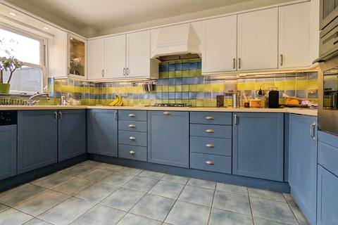 5 bedroom detached house for sale, Hamilton Road, Reading, Berkshire