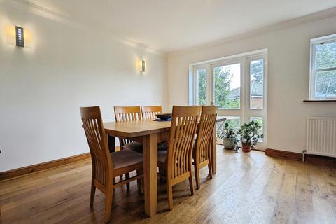 5 bedroom detached house for sale, Hamilton Road, Reading, Berkshire
