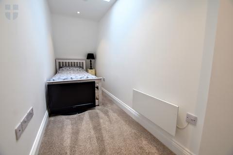 2 bedroom flat to rent, Prebendal Court, Oxford Road, Aylesbury