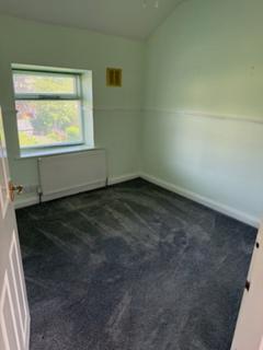 3 bedroom end of terrace house for sale, West Avenue, Honley, HD9