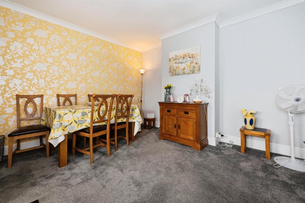 Woodmill Lane, Southampton - View 5