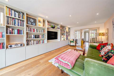 4 bedroom detached house for sale, Meadowbank, London