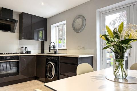 3 bedroom link detached house for sale, Bishop Fox Drive, Taunton.