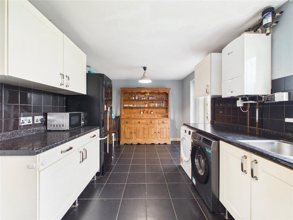 Fair Furlong, Bristol, BS13 - More