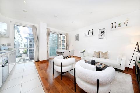 1 bedroom apartment for sale, Hawker Building, 350 Queenstown Road, London, SW11