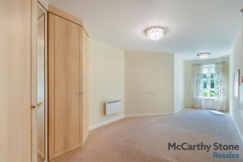 8693095-interior15.jpg