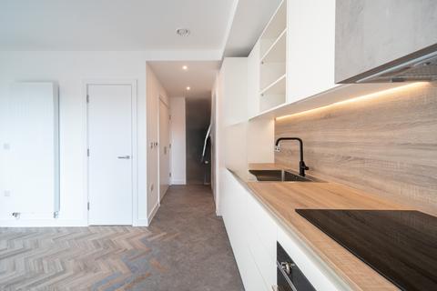 Studio to rent, Makers Yard, E3
