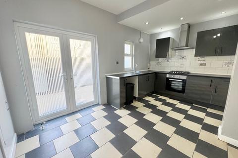 3 bedroom house to rent, Romulus Street, Liverpool, L7