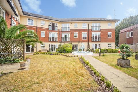 1 bedroom flat for sale, Rollesbrook Gardens, Southampton, Hampshire, SO15