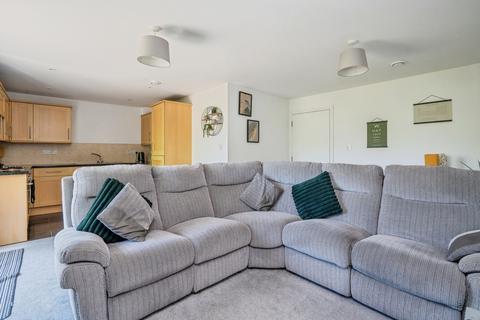 2 bedroom flat for sale, London Road, WATERLOOVILLE, Hampshire, PO7