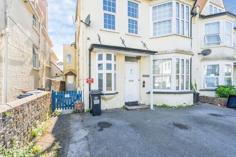 2 bedroom link detached house for sale, Albert Road, Bognor Regis, West Sussex, PO21