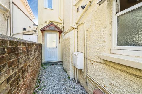2 bedroom link detached house for sale, Albert Road, Bognor Regis, West Sussex, PO21
