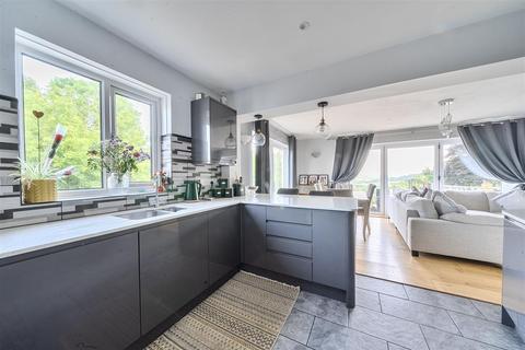 5 bedroom detached house for sale, Hemyock, Cullompton