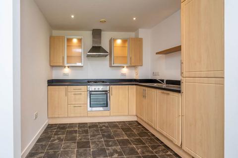 1 bedroom flat to rent, Peffer Bank, Edinburgh,