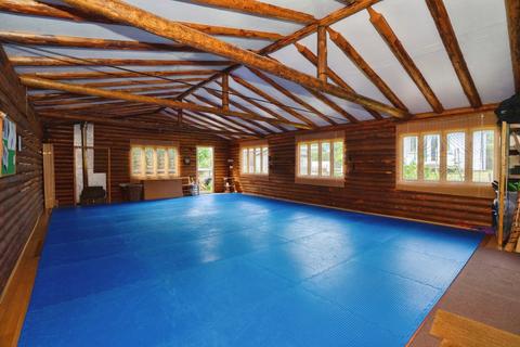 3 bedroom bungalow for sale, Station Road, Burgess Hill, West Sussex, RH15