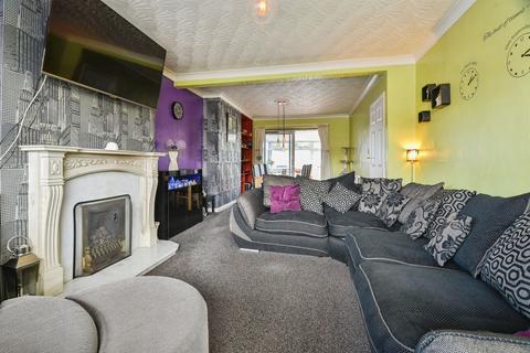 4 bedroom semi-detached house for sale, Bentinck Road, Stockton-On-Tees