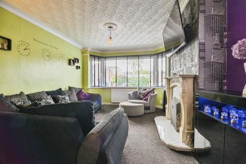 4 bedroom semi-detached house for sale, Bentinck Road, Stockton-On-Tees