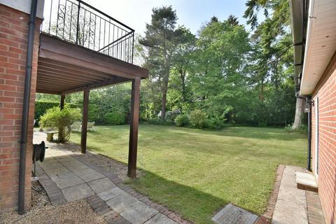4 bedroom detached house for sale, Denewood Road, West Moors, Ferndown, BH22
