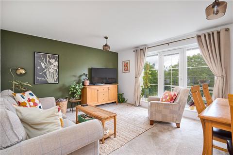 3 bedroom apartment for sale, Carisbrooke Road, Leeds, West Yorkshire, LS16