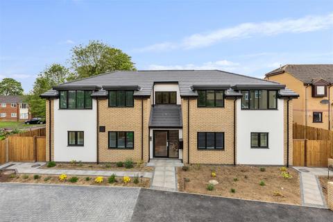 undefined, 21 Elm House, Arlesey Road, Stotfold SG5 4HA