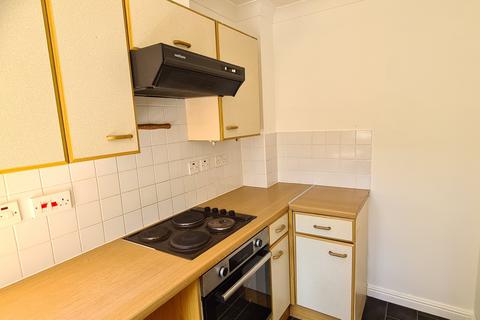 2 bedroom terraced house for sale, Lodge Drive, Weyhill SP11