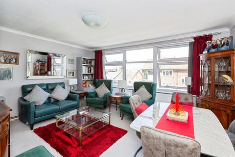 undefined, Chestnut Avenue North, Walthamstow, E17