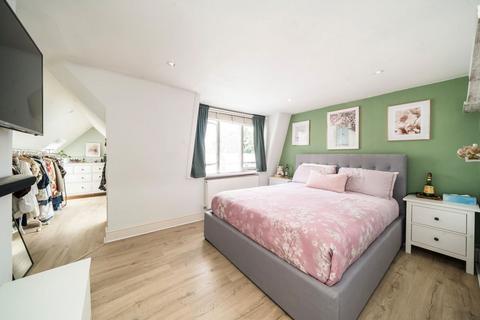 undefined, Wellesley Road, London W4