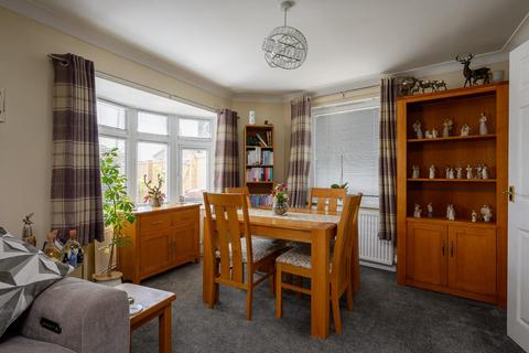 4 bedroom house for sale, Scarborough Road, Norton, Malton