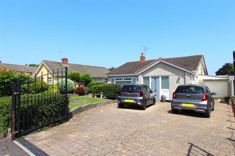 3 bedroom detached bungalow for sale, Waveney Road, Keynsham, Bristol