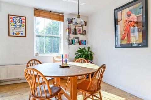 Parkhurst Road, Camden, London, N7