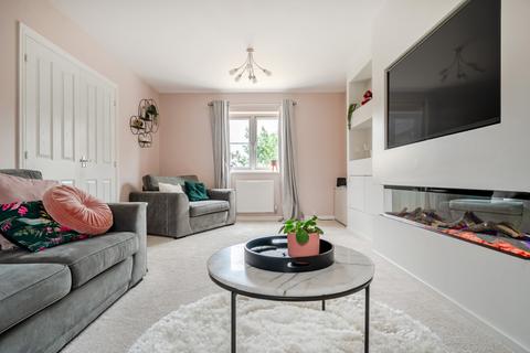 4 bedroom detached house for sale, Kurmanski Close, Swindon, Wiltshire