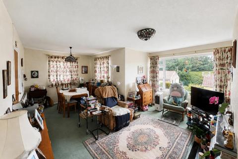 undefined, Orchard Leaze, Dursley