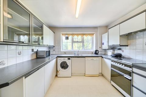 2 bedroom maisonette for sale, Magnolia Court, Kenton, HA3 9UB