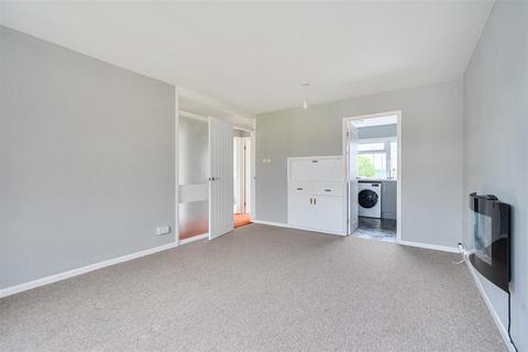 2 bedroom flat for sale, Cherwell Road, Keynsham, Bristol