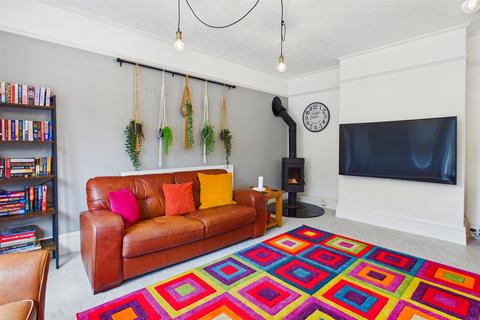 Guest house for sale, Eliot Gardens, Newquay TR7