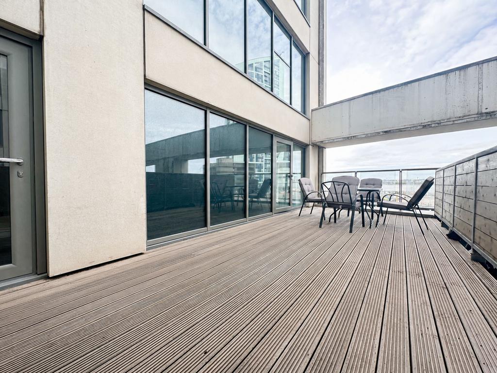 Apartment in Liverpool - View 3