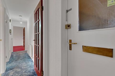 2 bedroom flat for sale, Henry Street, Barrhead, Glasgow, East Renfrewshire