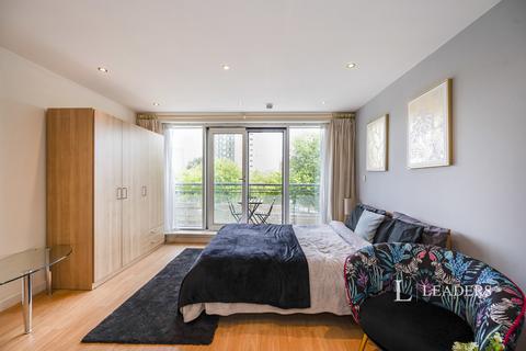 Studio to rent, Gunwharf Quays, Portsmouth, Hampshire, PO1