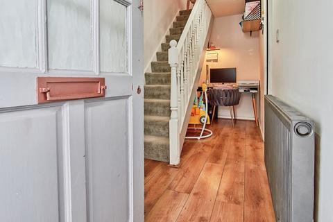 3 bedroom end of terrace house for sale, Elkstone Covert, Birmingham, B14