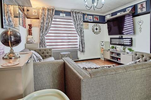 3 bedroom end of terrace house for sale, Elkstone Covert, Birmingham, B14