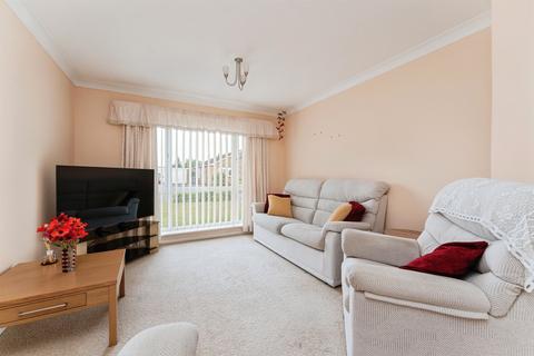2 bedroom detached bungalow for sale, Suffolk Way, March